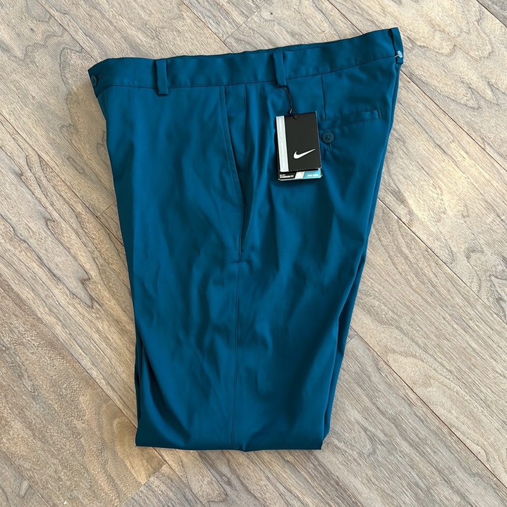 Men’s Nike golf pants